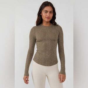 Free People Aura layering top deep army medium long sleeve